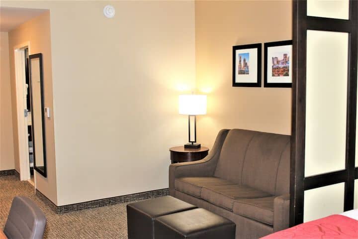 Room 12 of 52